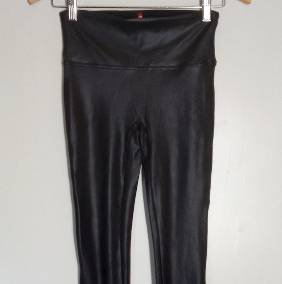 Spanx faux leather compression leggings women size small - Picture 2 of 9